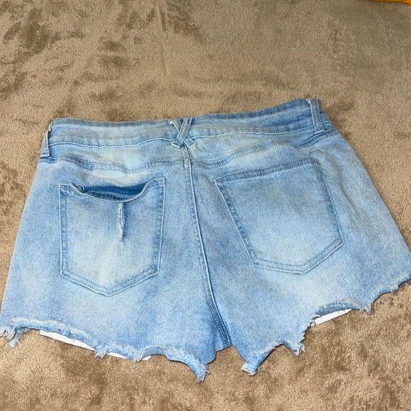**NO LONGER AVAILABLE** Lightly worn Jean Cutoffs - Picture 2 of 3